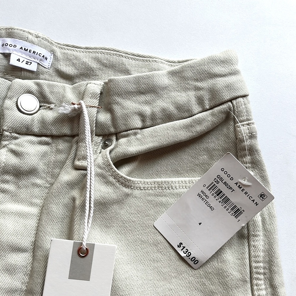 Good American Cream Flare & Wide Leg Jeans - Picture 5 of 10